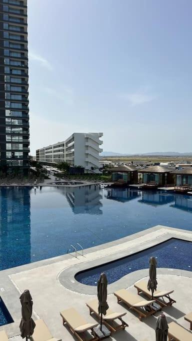 Grand Sapphire Resort Long Beach Trikomo Εξωτερικό φωτογραφία